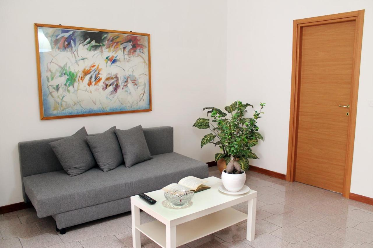 צ'רקולה B&B Civico585 מראה חיצוני תמונה